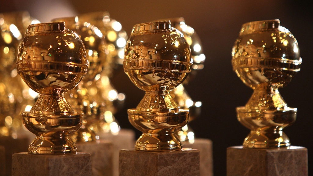golden-globe-awards-trophy.jpg